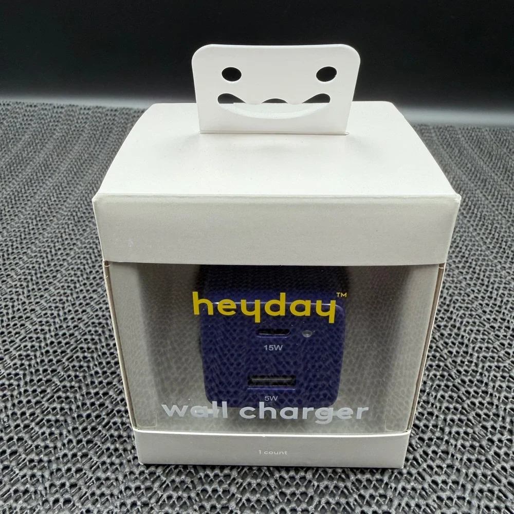 Heyday Dual USB-C and USB-A Wall Charger 20W Purple C-002448-01-070-0616